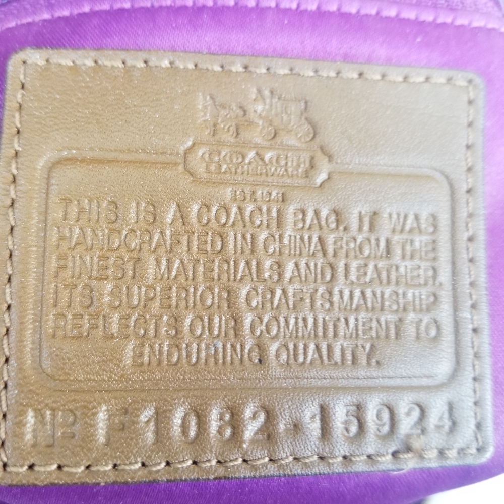 Coach handbag - Picture 2 of 3